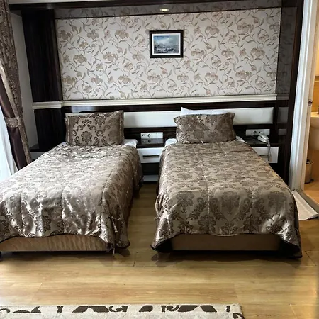 Esen Hotel *